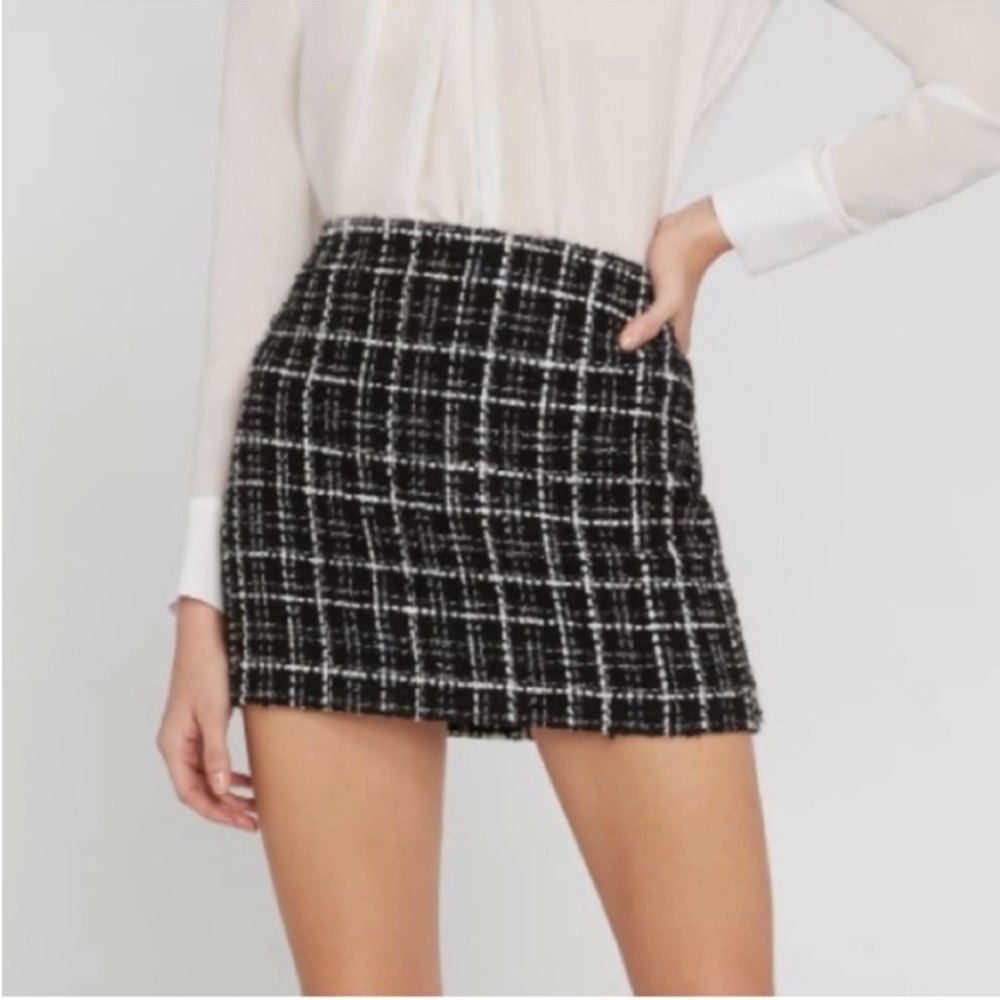 Alice + Olivia Black and White Tweed Pencil Skirt